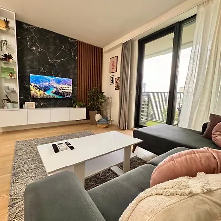 Bw Luna - Inspired! * Belgrad