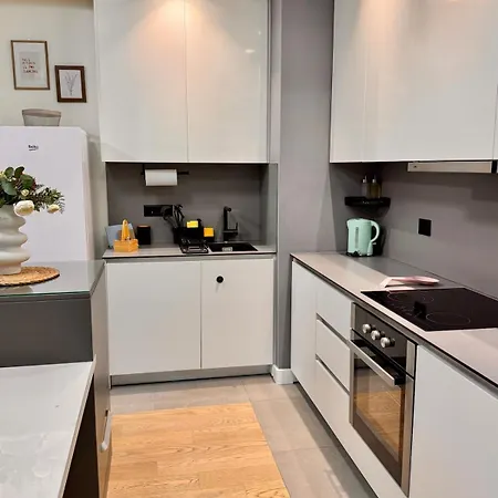 Bw Luna - Inspired! Belgrad