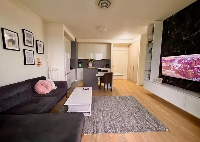 Bw Luna - Inspired! * Belgrád