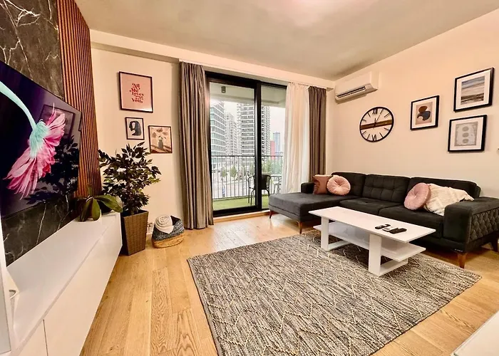 Bw Luna - Inspired! Apartman